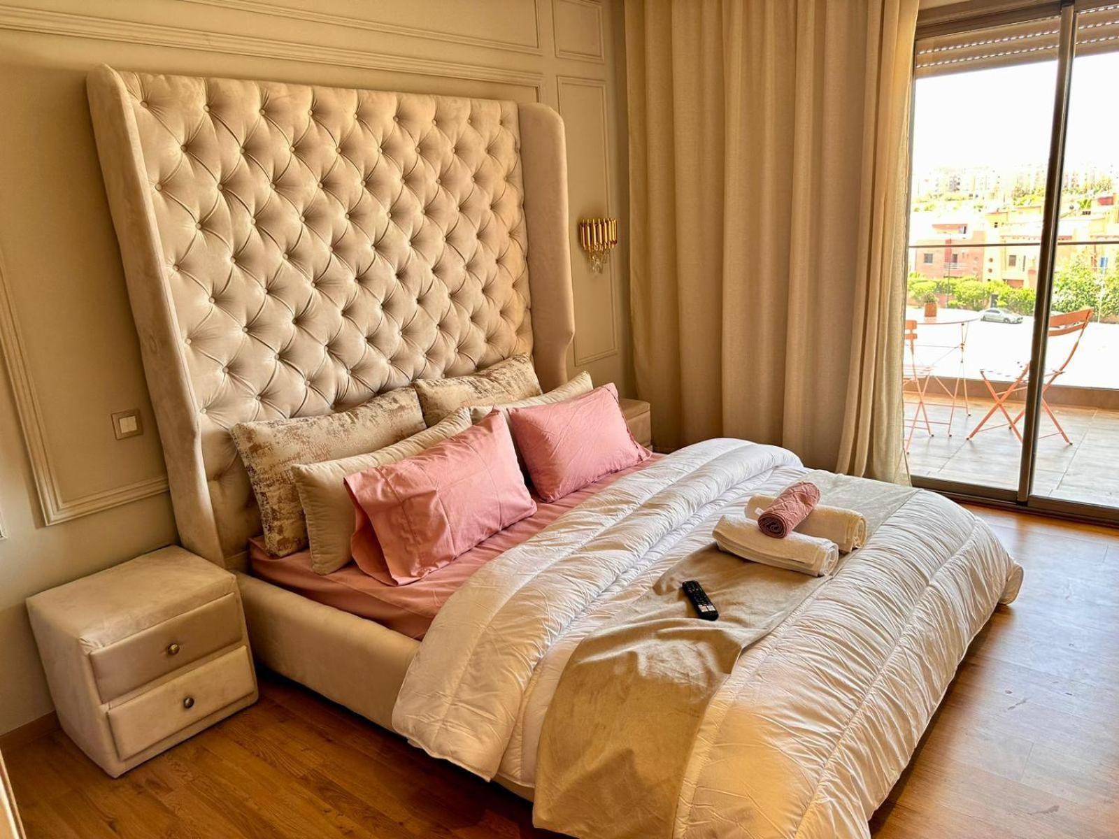 Appartement Luxueux Avec Piscine 10 Minutes Du Centre Ville Marrakesh Exterior photo